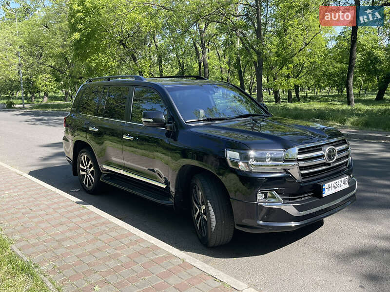 Внедорожник / Кроссовер Toyota Land Cruiser 2019 в Одессе