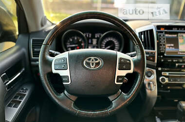 Позашляховик / Кросовер Toyota Land Cruiser 2013 в Мукачевому