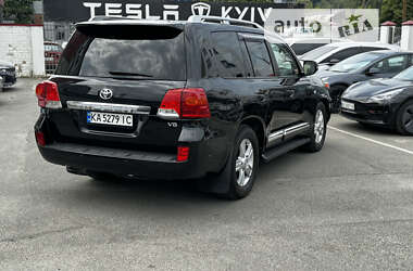 Внедорожник / Кроссовер Toyota Land Cruiser 2011 в Киеве