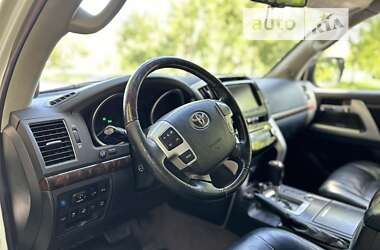 Внедорожник / Кроссовер Toyota Land Cruiser 2012 в Николаеве