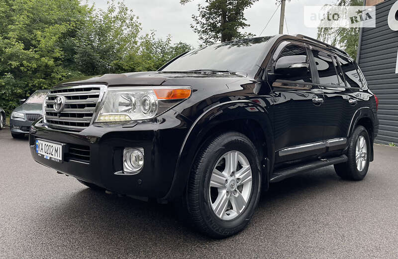 Внедорожник / Кроссовер Toyota Land Cruiser 2012 в Луцке