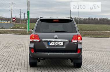 Позашляховик / Кросовер Toyota Land Cruiser 2008 в Дніпрі