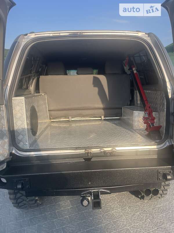 Позашляховик / Кросовер Toyota Land Cruiser 2001 в Великому Березному