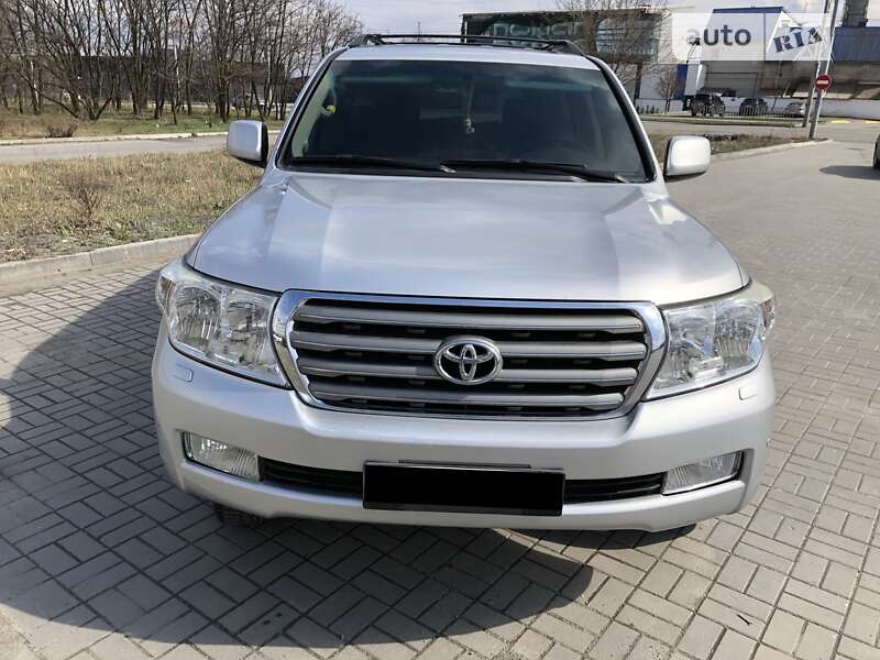 Внедорожник / Кроссовер Toyota Land Cruiser 2007 в Днепре