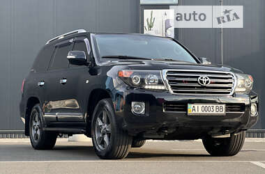 Позашляховик / Кросовер Toyota Land Cruiser 2011 в Києві