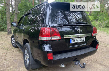 Позашляховик / Кросовер Toyota Land Cruiser 2008 в Дніпрі