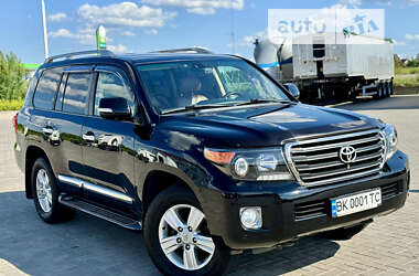 Позашляховик / Кросовер Toyota Land Cruiser 2015 в Рівному