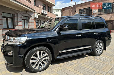 Позашляховик / Кросовер Toyota Land Cruiser 2016 в Києві