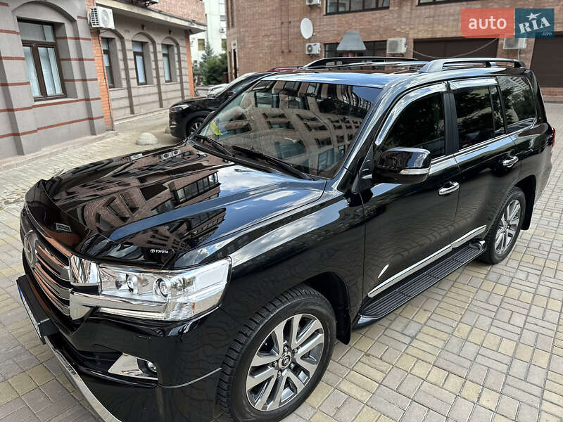 Внедорожник / Кроссовер Toyota Land Cruiser 2016 в Киеве