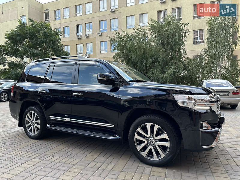Внедорожник / Кроссовер Toyota Land Cruiser 2016 в Киеве