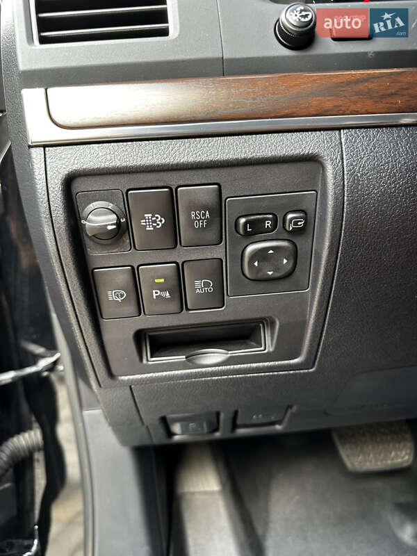 Внедорожник / Кроссовер Toyota Land Cruiser 2016 в Киеве