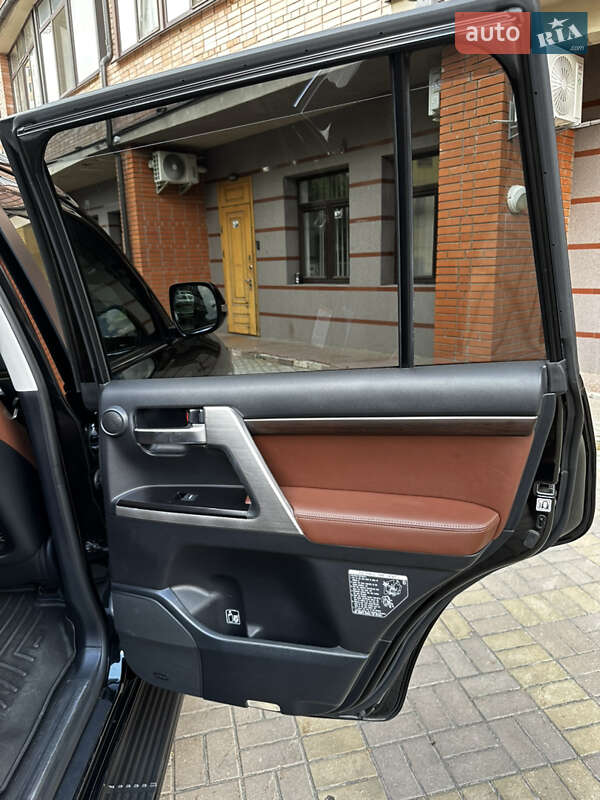 Внедорожник / Кроссовер Toyota Land Cruiser 2016 в Киеве