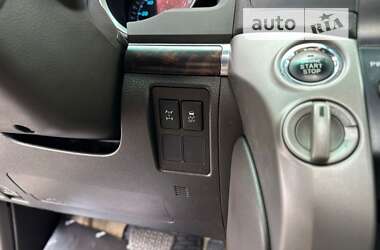 Внедорожник / Кроссовер Toyota Land Cruiser 2008 в 