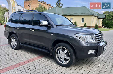 Позашляховик / Кросовер Toyota Land Cruiser 2008 в Острозі