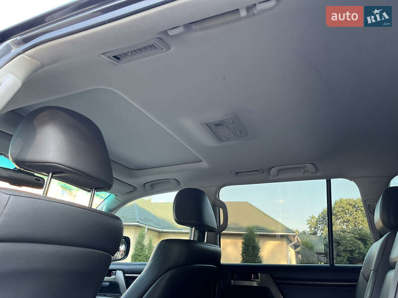 Внедорожник / Кроссовер Toyota Land Cruiser 2008 в Остроге фото 27 Внедорожник / Кроссовер Toyota Land Cruiser 2008 в Остроге