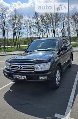 Позашляховик / Кросовер Toyota Land Cruiser 2005 в Дніпрі