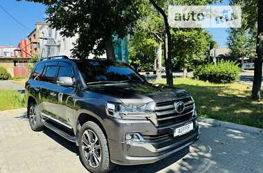 Позашляховик / Кросовер Toyota Land Cruiser 2020 в Миколаєві