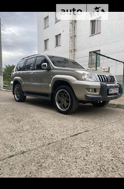 Внедорожник / Кроссовер Toyota Land Cruiser 2004 в Черноморске