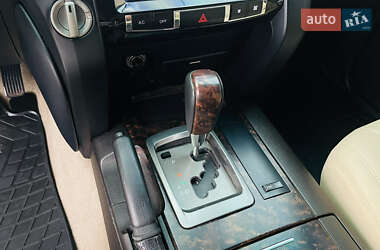 Внедорожник / Кроссовер Toyota Land Cruiser 2008 в 