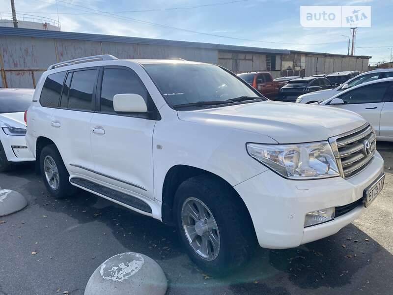 Внедорожник / Кроссовер Toyota Land Cruiser 2011 в Киеве