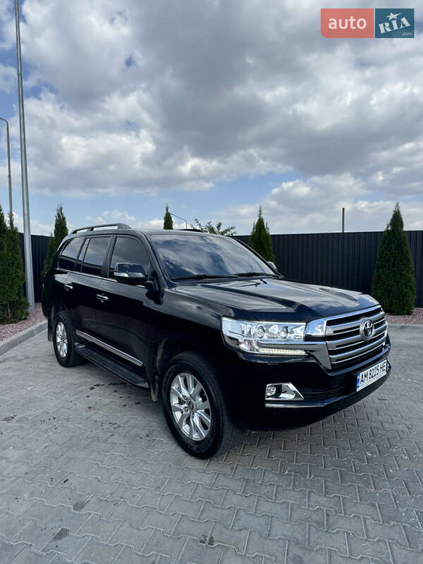 Позашляховик / Кросовер Toyota Land Cruiser 2020 в Тернополі