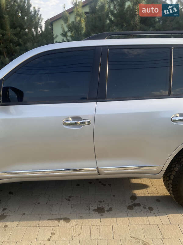 Внедорожник / Кроссовер Toyota Land Cruiser 2011 в Львове
