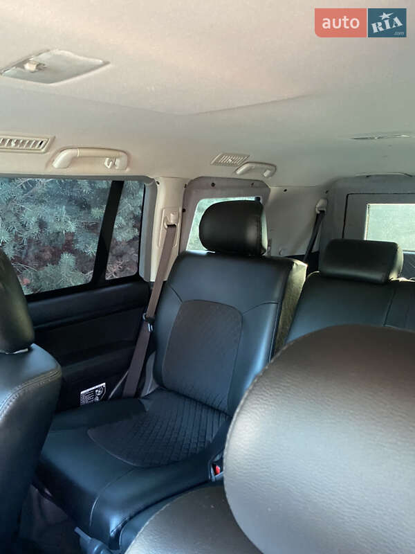 Внедорожник / Кроссовер Toyota Land Cruiser 2011 в Львове