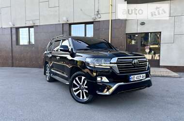 Позашляховик / Кросовер Toyota Land Cruiser 2016 в Дніпрі