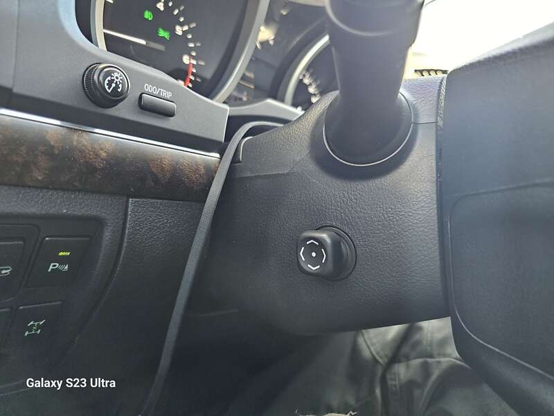 Внедорожник / Кроссовер Toyota Land Cruiser 2012 в Сквире