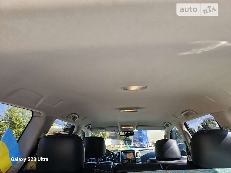 Внедорожник / Кроссовер Toyota Land Cruiser 2012 в Сквире