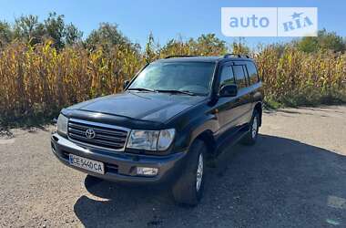 Внедорожник / Кроссовер Toyota Land Cruiser 2003 в Черновцах