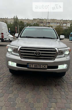 Позашляховик / Кросовер Toyota Land Cruiser 2008 в Тернополі