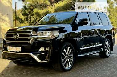 Внедорожник / Кроссовер Toyota Land Cruiser 2015 в Днепре