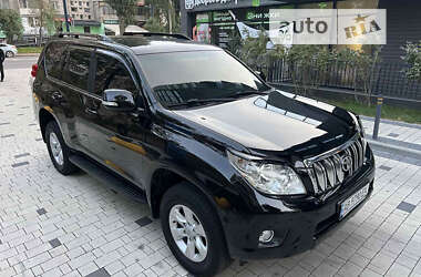 Внедорожник / Кроссовер Toyota Land Cruiser 2010 в Виннице