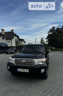 Внедорожник / Кроссовер Toyota Land Cruiser 2012 в Черновцах