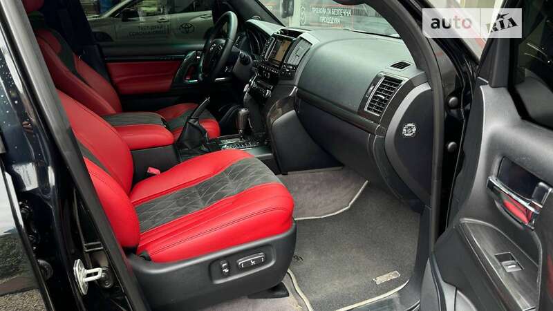 Позашляховик / Кросовер Toyota Land Cruiser 2013 в Ужгороді
