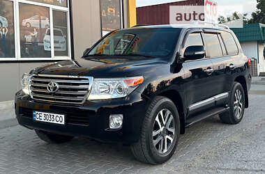 Внедорожник / Кроссовер Toyota Land Cruiser 2013 в Кельменцах