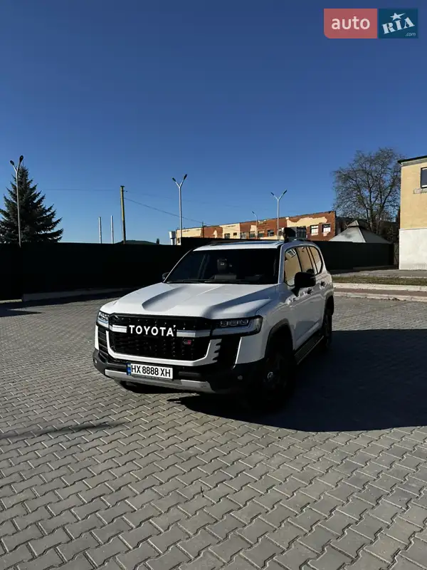 Позашляховик / Кросовер Toyota Land Cruiser 2022 в 