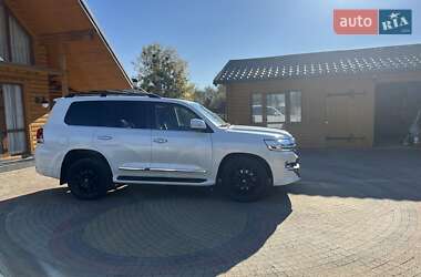 Внедорожник / Кроссовер Toyota Land Cruiser 2019 в Стрые