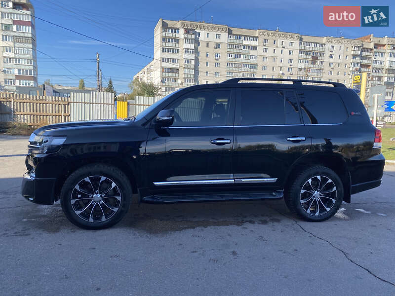 Toyota Land Cruiser 2020