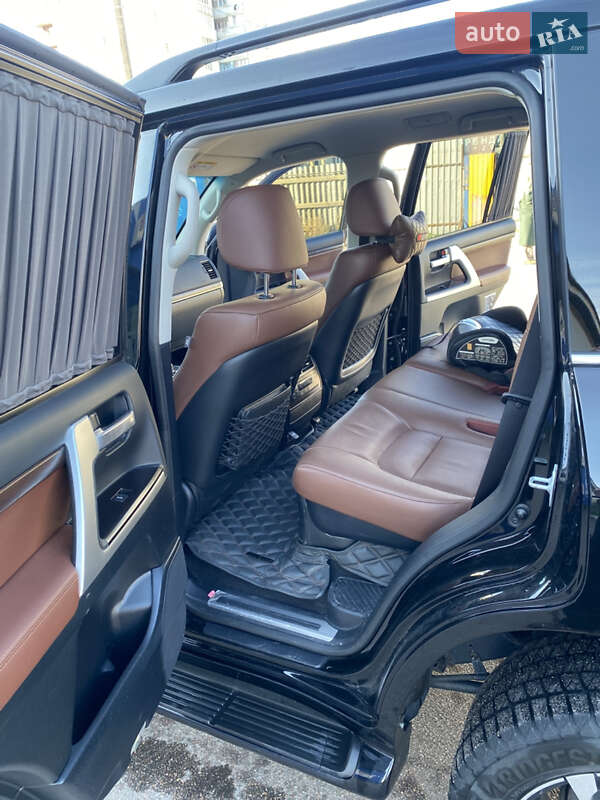 Внедорожник / Кроссовер Toyota Land Cruiser 2020 в Житомире фото 24 Внедорожник / Кроссовер Toyota Land Cruiser 2020 в Житомире