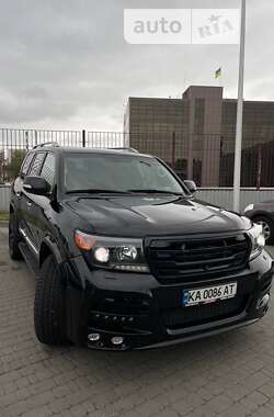 Внедорожник / Кроссовер Toyota Land Cruiser 2014 в Киеве