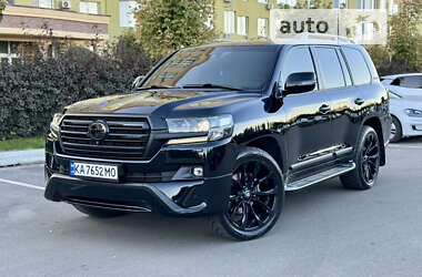 Внедорожник / Кроссовер Toyota Land Cruiser 2017 в Киеве