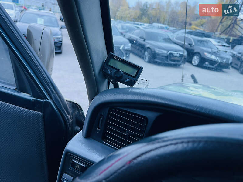 Внедорожник / Кроссовер Toyota Land Cruiser 1997 в Харькове