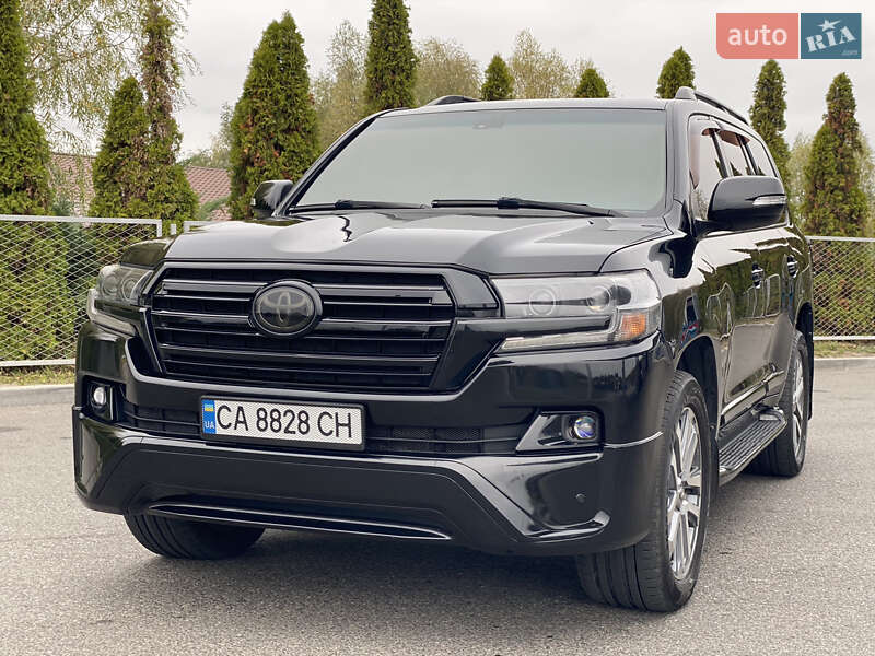 Внедорожник / Кроссовер Toyota Land Cruiser 2008 в Смеле