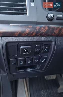 Позашляховик / Кросовер Toyota Land Cruiser 2015 в 