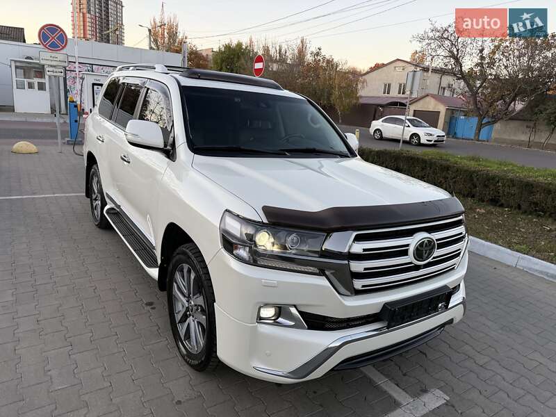 Внедорожник / Кроссовер Toyota Land Cruiser 2018 в Одессе фото 10 Внедорожник / Кроссовер Toyota Land Cruiser 2018 в Одессе