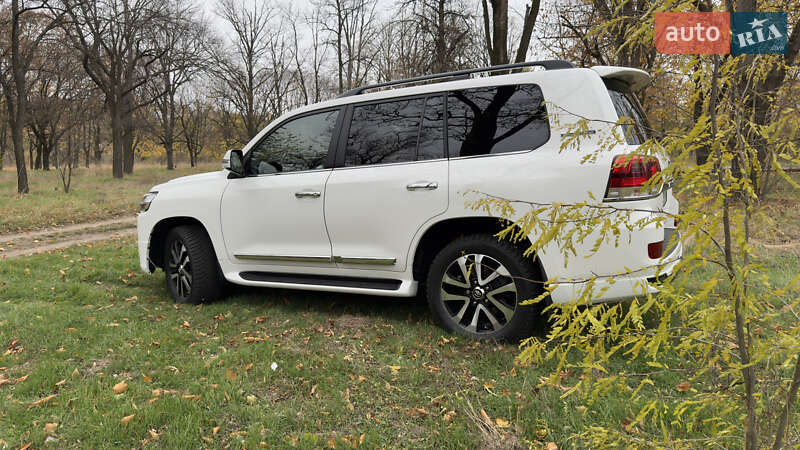 Внедорожник / Кроссовер Toyota Land Cruiser 2019 в Днепре