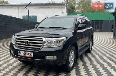 Внедорожник / Кроссовер Toyota Land Cruiser 2008 в Николаеве