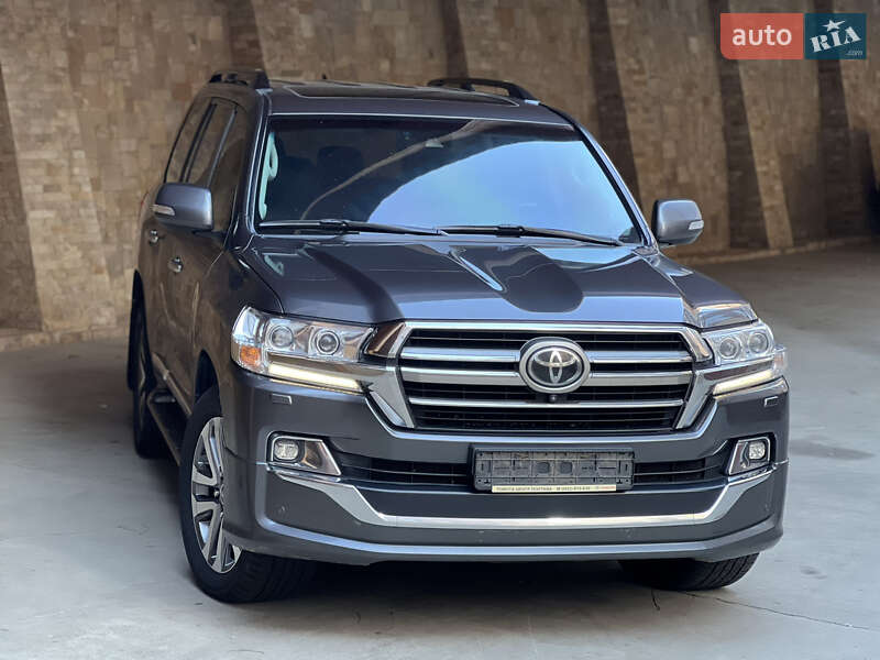 Внедорожник / Кроссовер Toyota Land Cruiser 2019 в Киеве